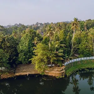  Holiday home Meenachil Creek